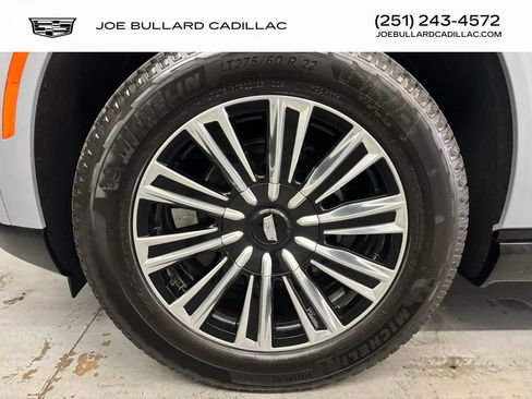 New 2026 Cadillac Escalade IQL Luxury image 16