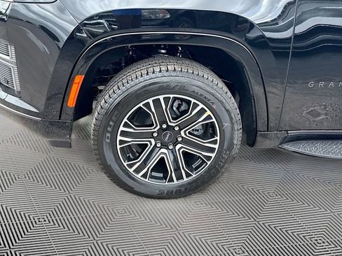 New 2026 Jeep Grand Wagoneer 2WD image 35
