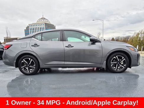 Used 2024 Nissan Sentra SV FWD image 2