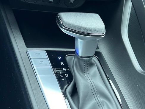 New 2026 Hyundai Elantra SE FWD image 19