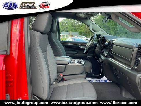 Used 2022 Chevrolet Silverado 1500 LT AWD/4WD image 14