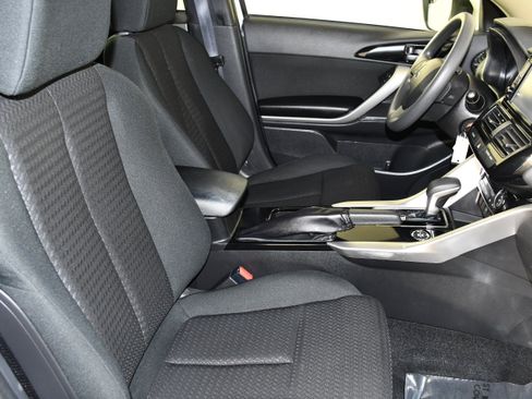 Used 2024 Mitsubishi Eclipse Cross ES AWD/4WD image 41