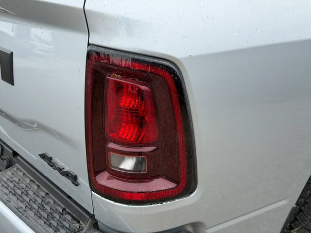 New 2026 RAM 3500 Big Horn AWD/4WD image 9