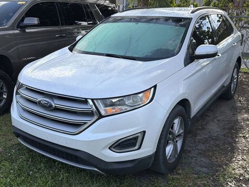 Used 2015 Ford Edge SEL w/ Equipment Group 201A FWD image 3
