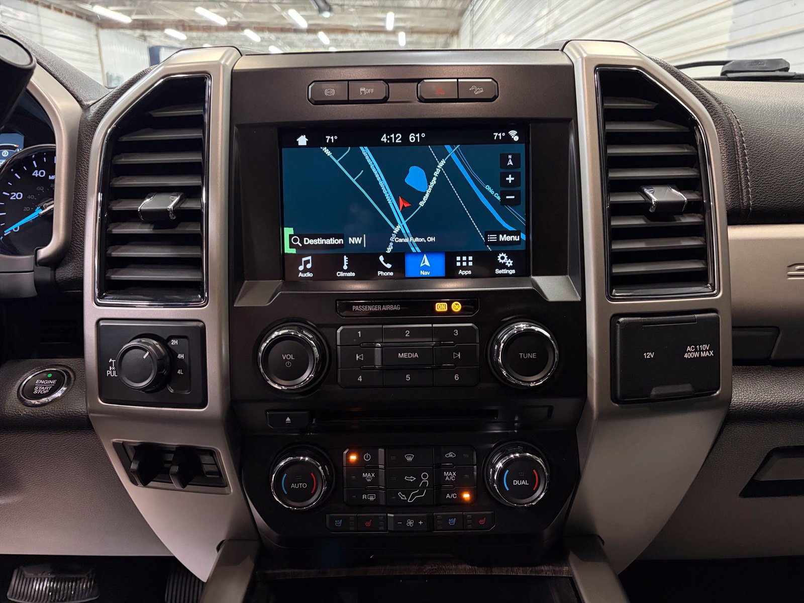 Used 2018 Ford F350 Lariat w/ Lariat Ultimate Package AWD/4WD image 18