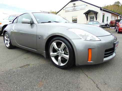Used 2007 Nissan 350Z Enthusiast w/ Cargo Convenience Pkg RWD image 46