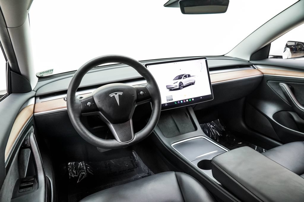 Used 2023 Tesla Model 3 Standard Range RWD image 18