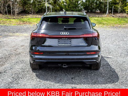 Used 2021 Audi e-tron Premium Plus w/ Premium Plus Package AWD/4WD image 6