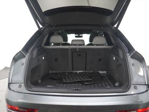 Used 2018 Audi Q3 2.0T Premium FWD image 19