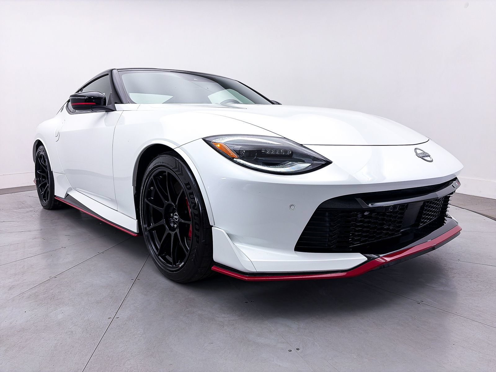 Used 2024 Nissan Z NISMO w/ Floor Mat Package RWD image 12