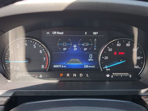 Used 2023 Ford Explorer Limited AWD/4WD image 19