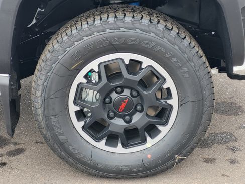 New 2026 Toyota Tacoma TRD Off-Road AWD/4WD image 7