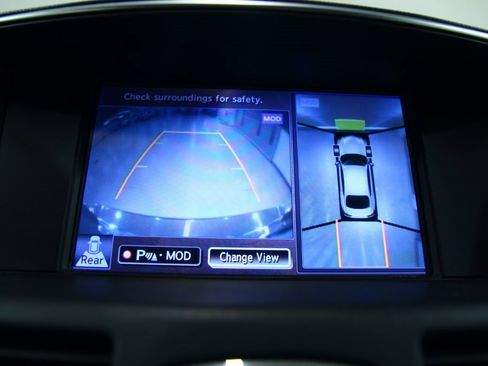 Used 2016 INFINITI Q70 3.7 w/ Sport Package image 10