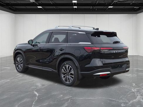 New 2027 INFINITI QX60 Luxe w/ Family Package AWD/4WD image 3
