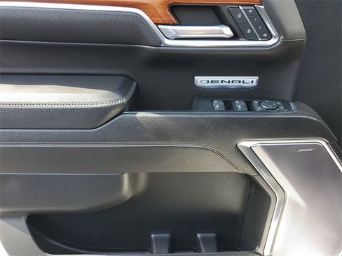 Used 2023 GMC Sierra 1500 Denali w/ Denali Reserve Package image 17