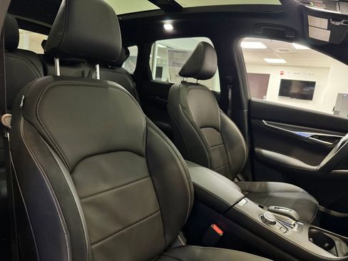 New 2025 INFINITI QX50 Sport image 28