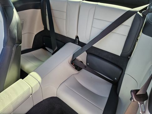 Certified 2025 Porsche 911 Carrera image 29