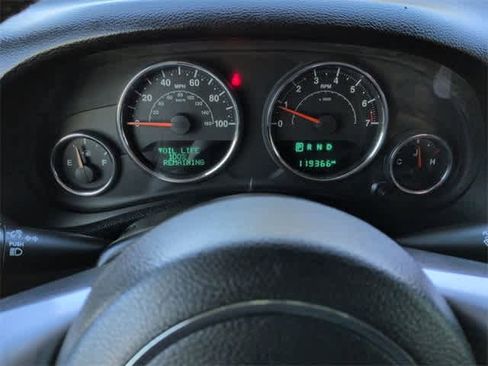 Used 2015 Jeep Wrangler Sport image 30