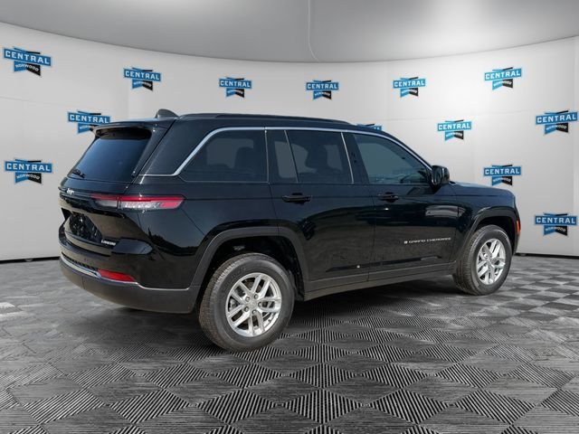 New 2026 Jeep Grand Cherokee Laredo X AWD/4WD image 5