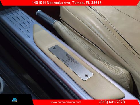 Used 2013 Aston Martin DB9 Volante RWD image 28