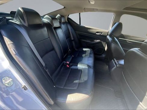 Used 2023 Nissan Altima 2.5 SR AWD/4WD image 24