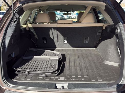 Used 2019 Subaru Outback 2.5i Premium image 23