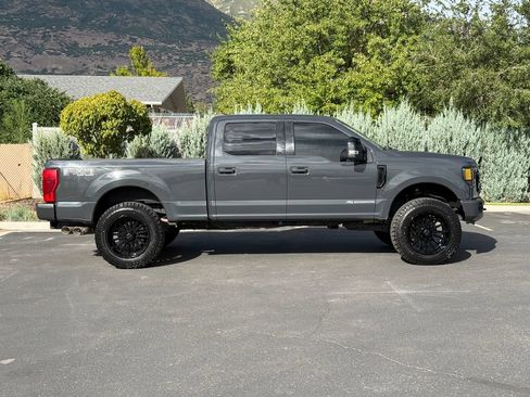 Used 2021 Ford F350 Lariat AWD/4WD image 8