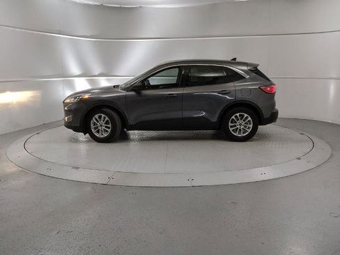 Certified 2022 Ford Escape SE image 5