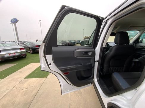 Used 2025 Ford Bronco Sport Outer Banks image 15