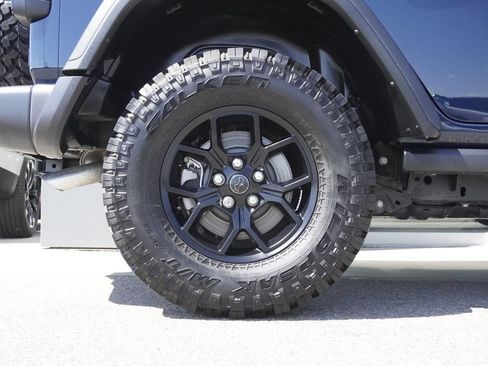 Used 2025 Jeep Wrangler Unlimited Sport AWD/4WD image 34