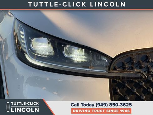New 2026 Lincoln Aviator Reserve w/ Luxury Package image 7