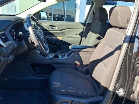 Certified 2023 GMC Acadia SLE w/ Driver Convenience Package image 19