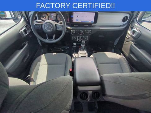 Used 2024 Jeep Wrangler Unlimited Sport AWD/4WD image 28