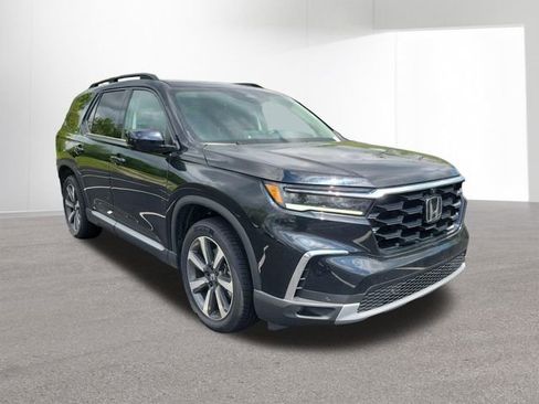 Used 2024 Honda Pilot Elite image 12