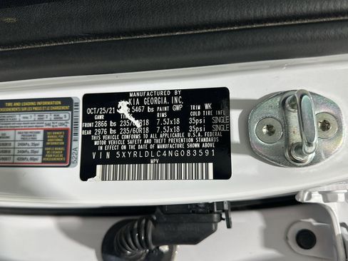 Used 2022 Kia Sorento S w/ Panoramic Sunroof Package image 31