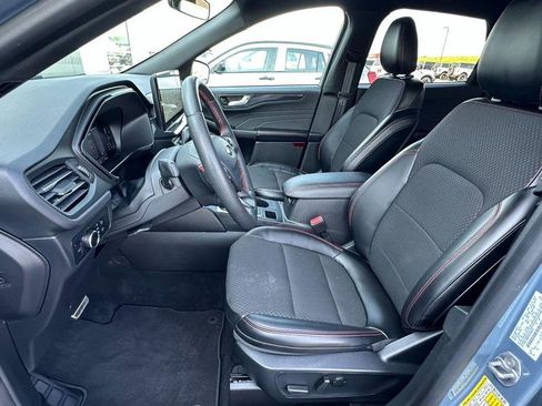 Used 2024 Ford Escape ST-Line w/ Tech Pack #1 AWD/4WD image 6