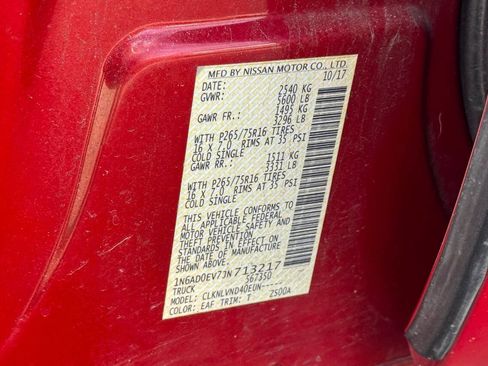 Used 2018 Nissan Frontier PRO-4X image 25