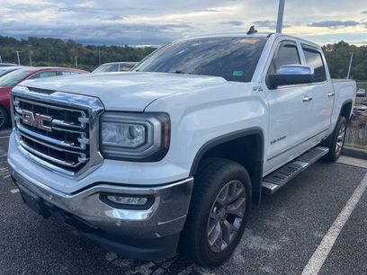 Used 2018 GMC Sierra 1500 SLT w/ SLT Premium Package