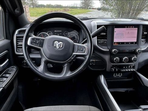 Used 2024 RAM 2500 Big Horn w/ Off Road Package image 3