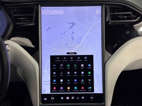 Used 2019 Tesla Model X Long Range image 29