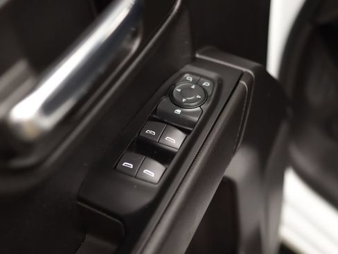 Used 2022 Chevrolet Silverado 1500 Custom AWD/4WD image 23