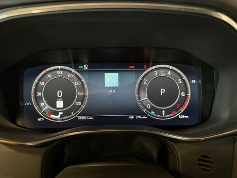 Used 2025 Jaguar F-PACE R-Dynamic S AWD/4WD image 34