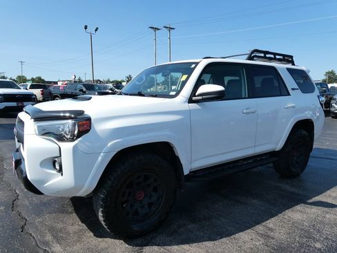 Used 2022 Toyota 4Runner TRD Pro AWD/4WD image 8