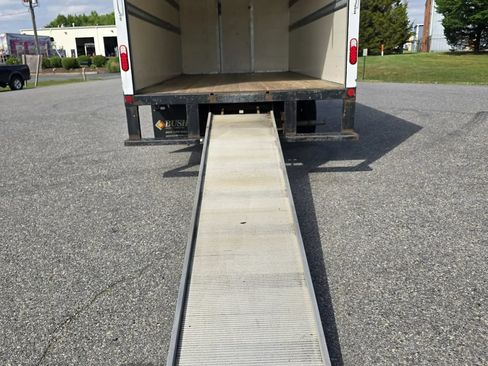 Used 2016 Ford E-350 and Econoline 350 Super Duty RWD image 19