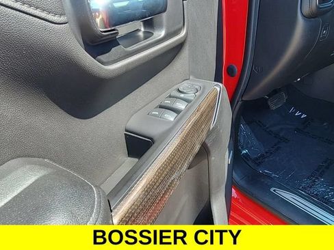 Certified 2020 Chevrolet Silverado 1500 LT Trail Boss AWD/4WD image 22