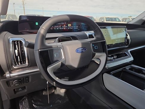 New 2025 Ford Expedition Max Platinum w/ Platinum Ultimate Package image 23