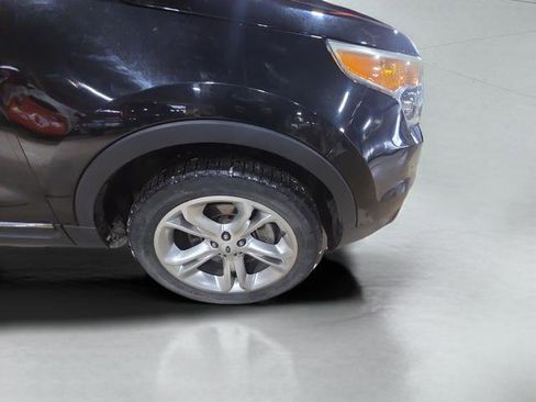 Used 2014 Ford Explorer Limited image 12