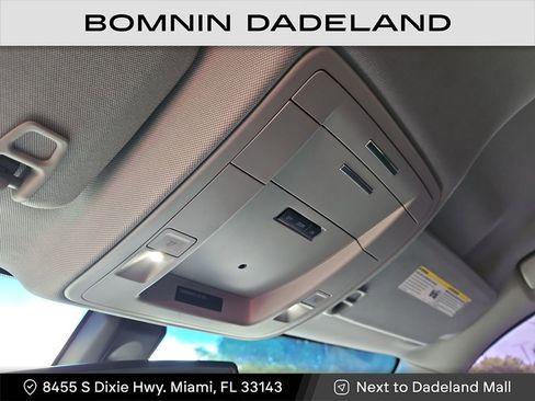 Used 2018 Chevrolet Tahoe LS image 17