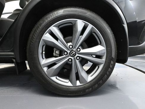 Used 2024 Nissan Murano Platinum image 11