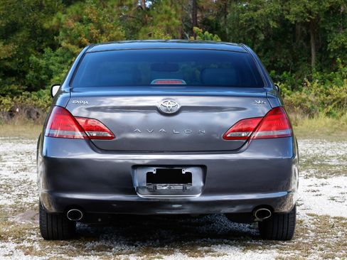 Used 2008 Toyota Avalon Limited image 7